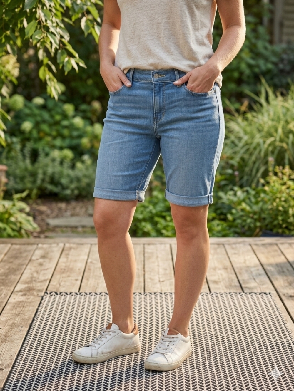 Signature Studio Women's Light Blue Denim Bermuda Shorts